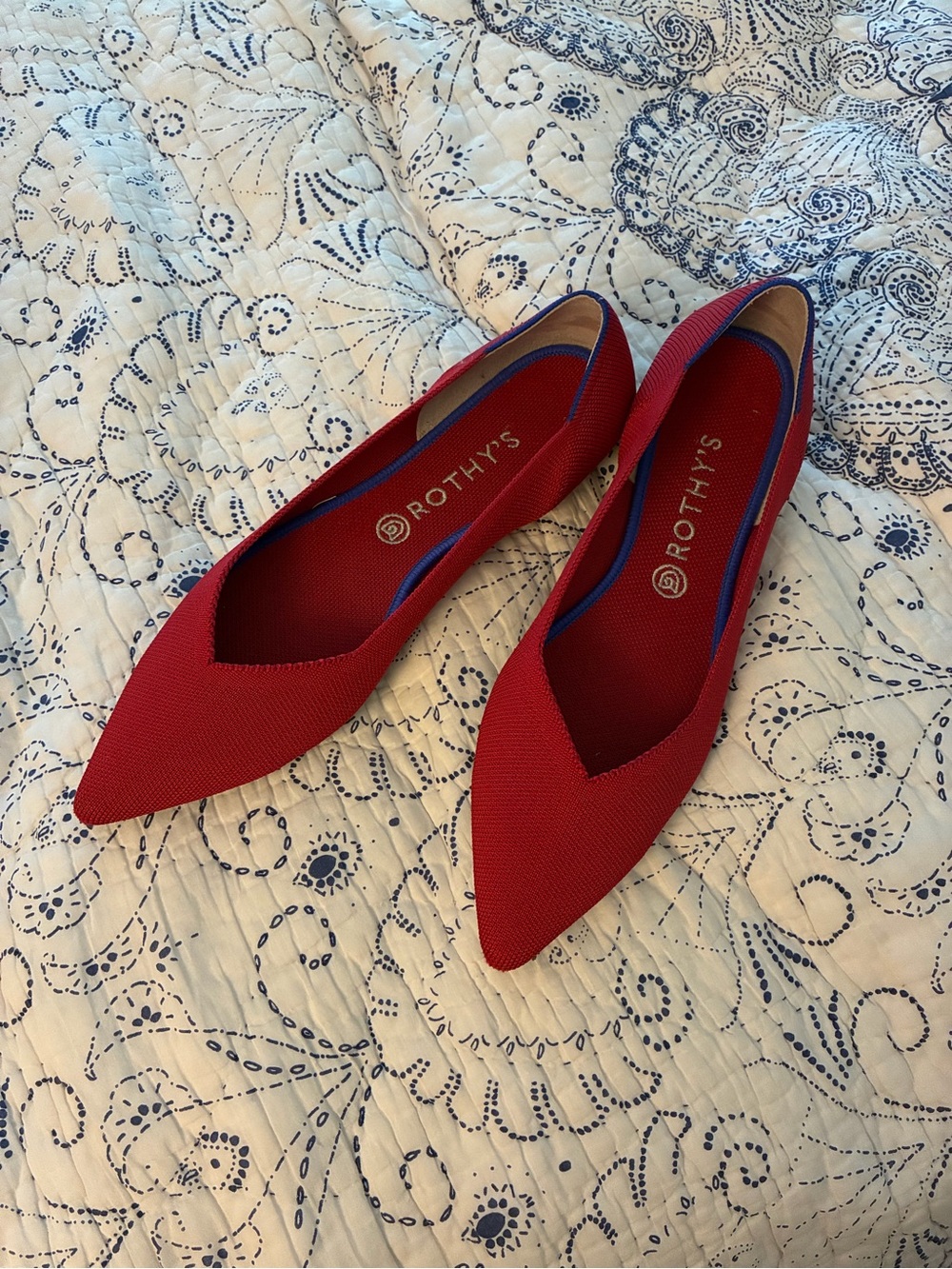 Rothy's Red Pointed-Toe Knit Flats - size 13